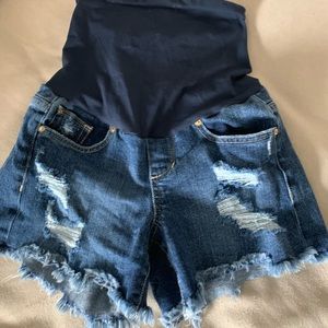 Maternity jean short shorts